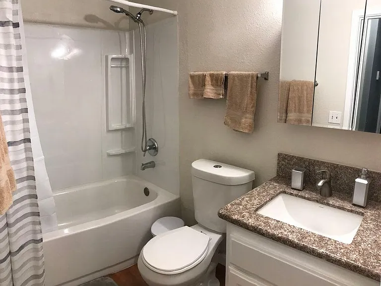 6577 Desert Queen Ave — Photo 21