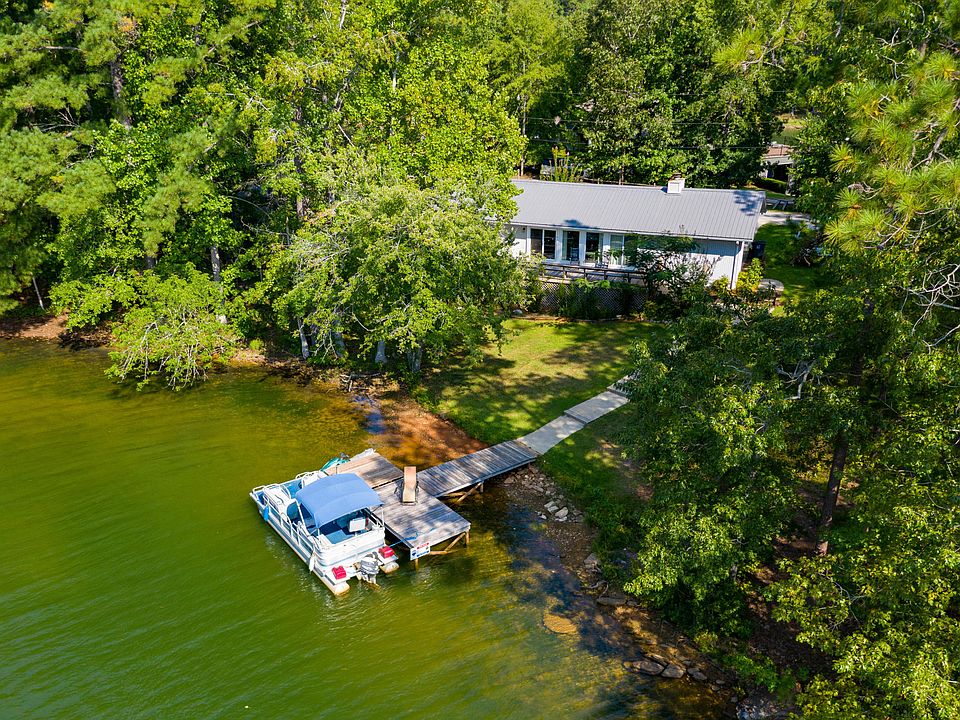 1st image of 104 Burnswood Dr