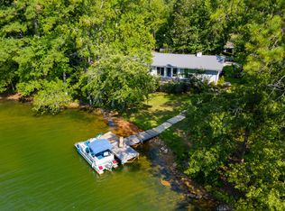 104 Burnswood Dr, Jacksons Gap, AL 36861