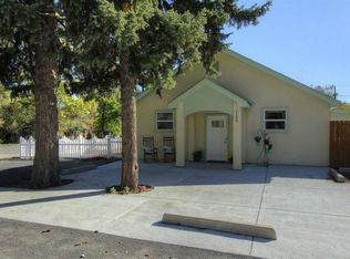 1190 Balsam St, Lakewood, CO 80214
