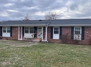 4112 Midway St, Fredericksburg, VA 22408