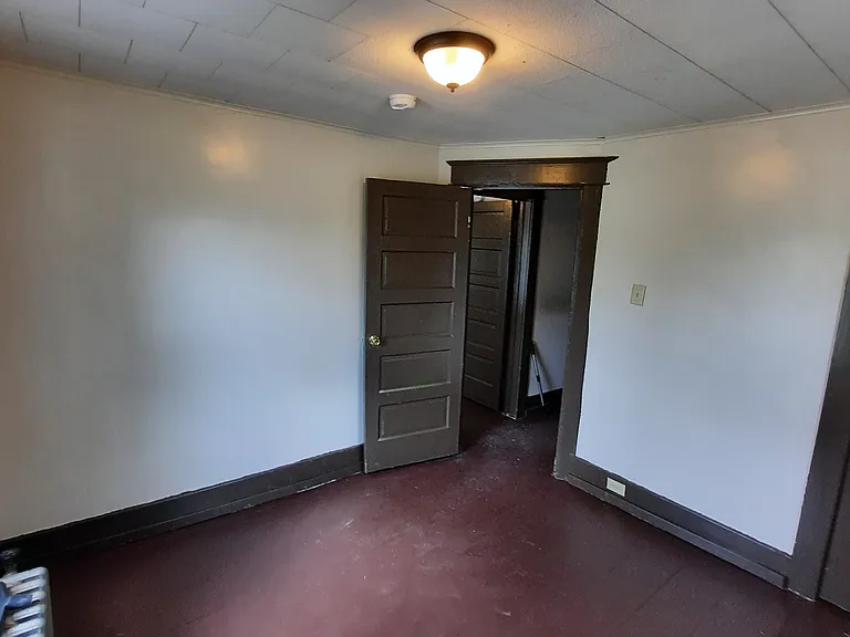 414 Lower Main St — Photo 16