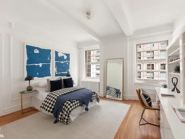 129 East 69th Street image 9 of 10