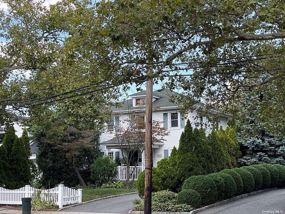 1271 Jerusalem Avenue, Merrick, NY 11566 MLS 3433360 Zillow