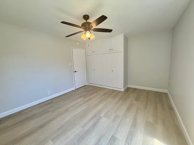 919 E Carson St #1 — Photo 19