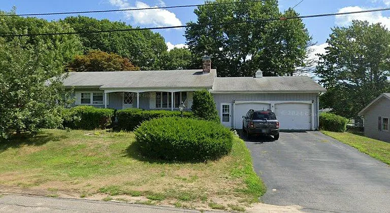 6 Twin Island Dr — Photo 1