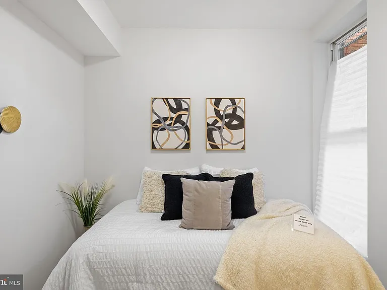 431 Whitridge Ave — Photo 12