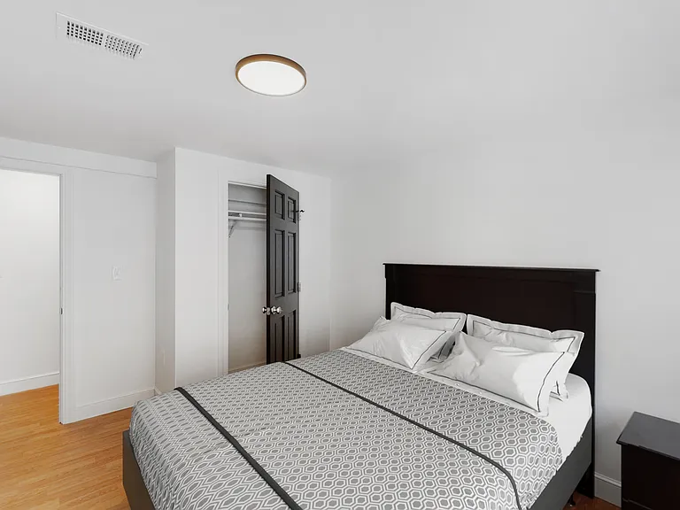 655 South St — Photo 14