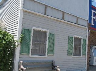 113 N Main St, Conrad, IA 50621