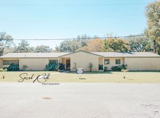 2400 Large St, Bay City, TX 77414