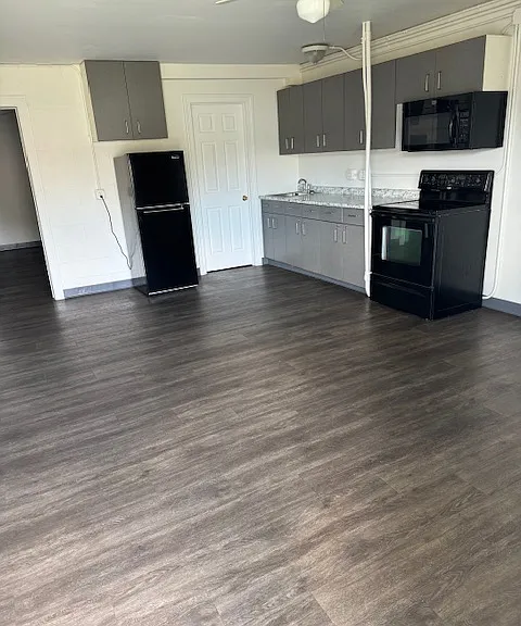 1279 E Tallmadge Ave #21H — Photo 3