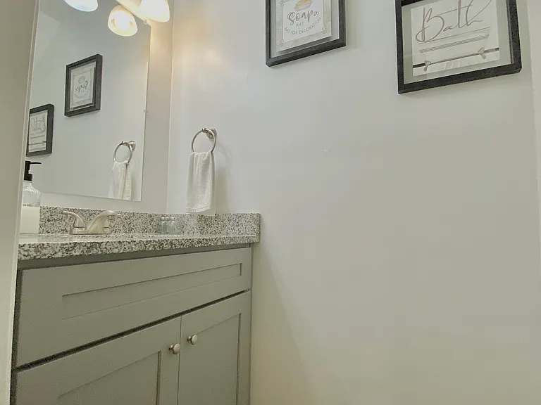 5530 Campus Dr — Photo 13