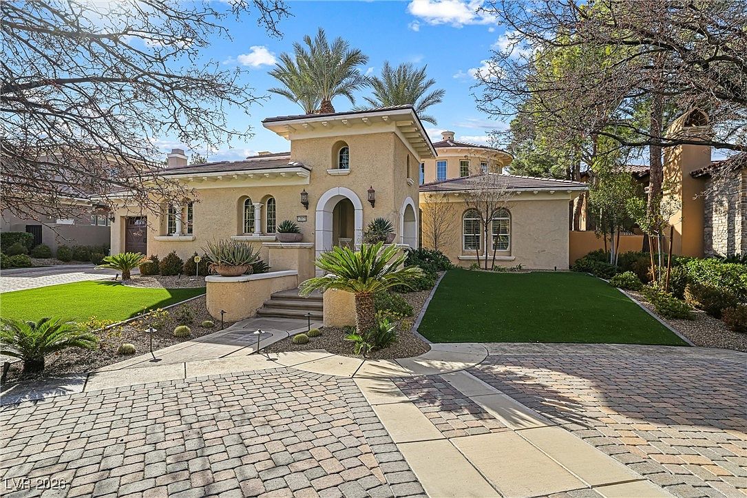 12075 Point Royal Ct