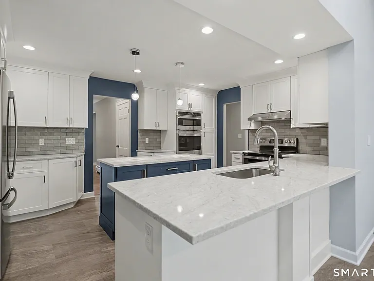145 Casmir Dr — Photo 10