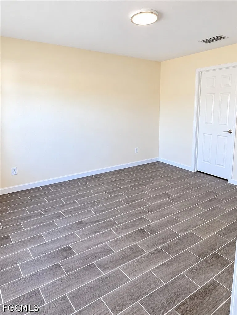 4 bed, 2.0 bath, 1651 sqft, $1,950 — Photo 4