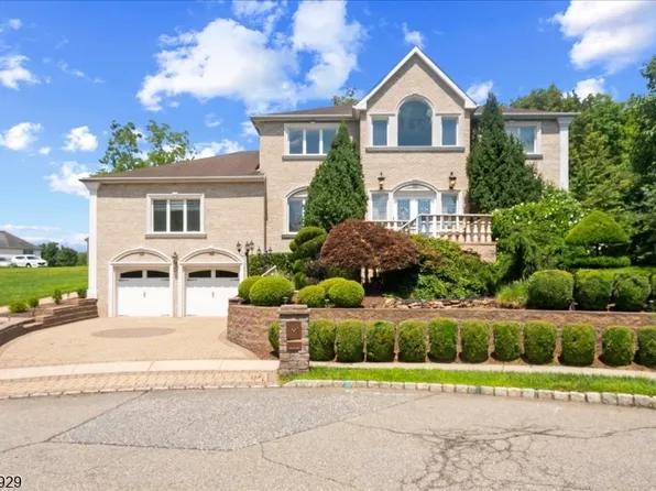 12 Byron Ct, Parsippany-Troy Hills Twp., NJ 07054