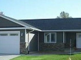 456 13th St SW, Le Mars, IA 51031