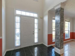 525 Saint James Ct, Lawrenceville, GA 30044