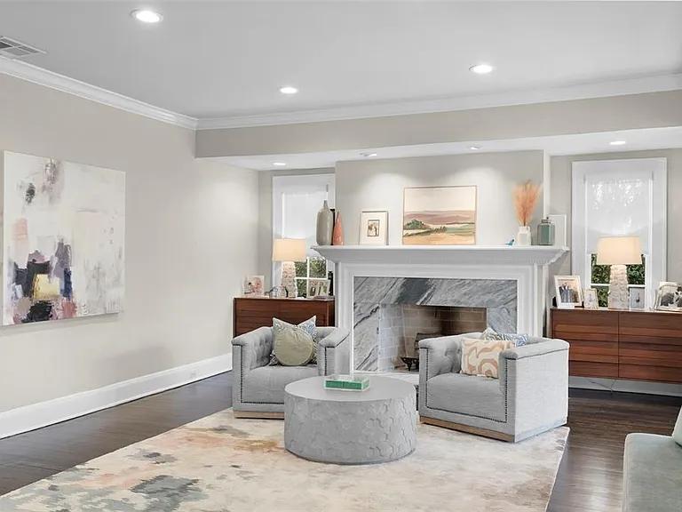 2943 W Bayshore Ct — Photo 8