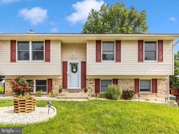 8312 Streamwood Dr, Baltimore, MD 21208