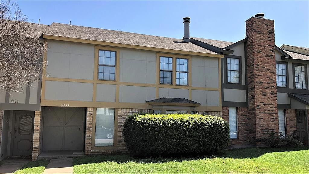2215 Madrid Ct, Dalworthington Gardens, TX 76013 Zillow
