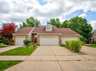 324 E North St, Hastings, MI 49058