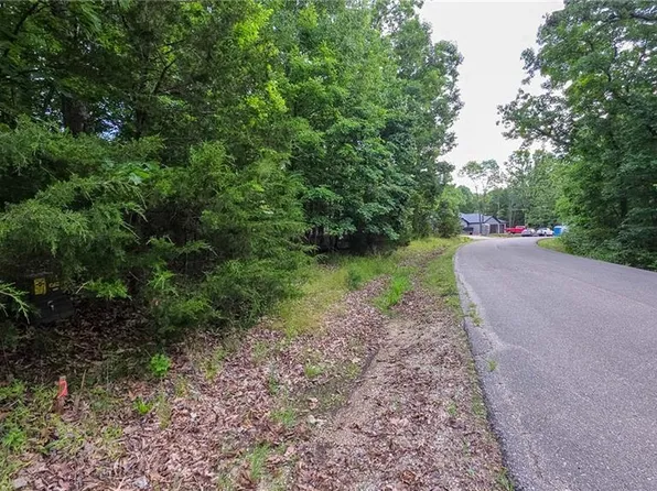 LOT 1352 Champion Dr, Sunrise Beach, MO 65079