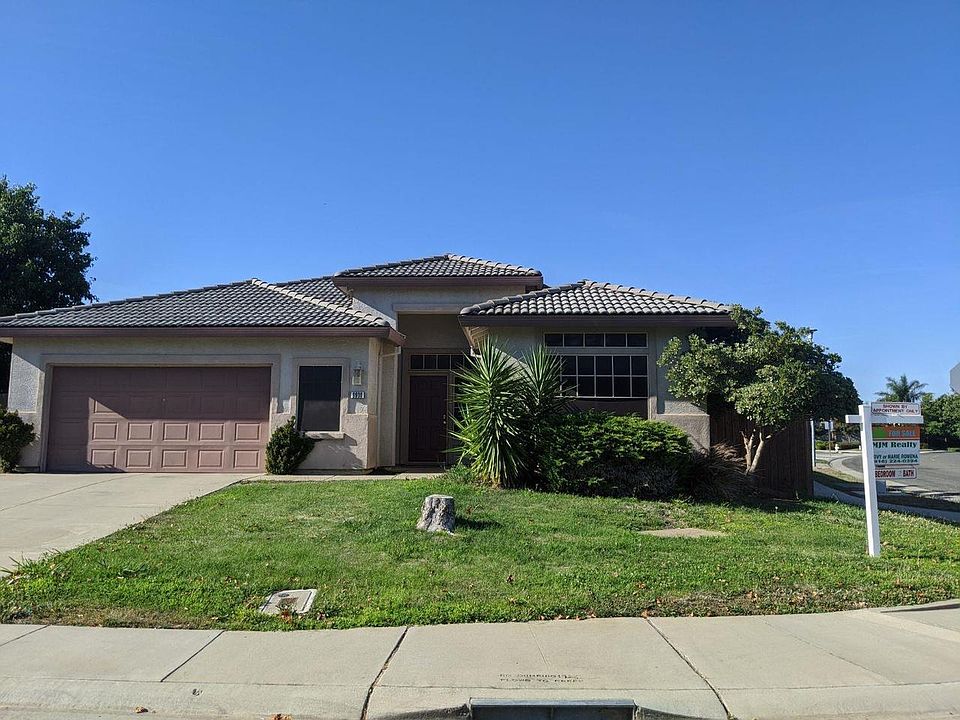 1st image of 9900 Prairie Dunes Way