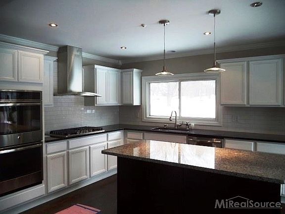 4th image of 4405 Ramsgate Ln