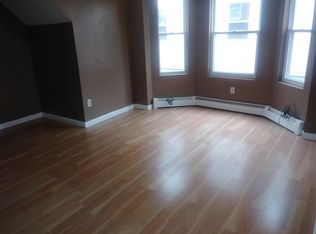 49 Pliny St #1, Hartford, CT 06120