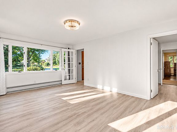 5th image of 4438 Madison Avenue