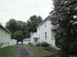 37268 Evans St, New Boston, MI 48164