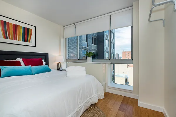 Rented by Kahen Properties | media 27