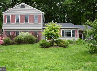 9011 Brook Ford Rd, Burke, VA 22015