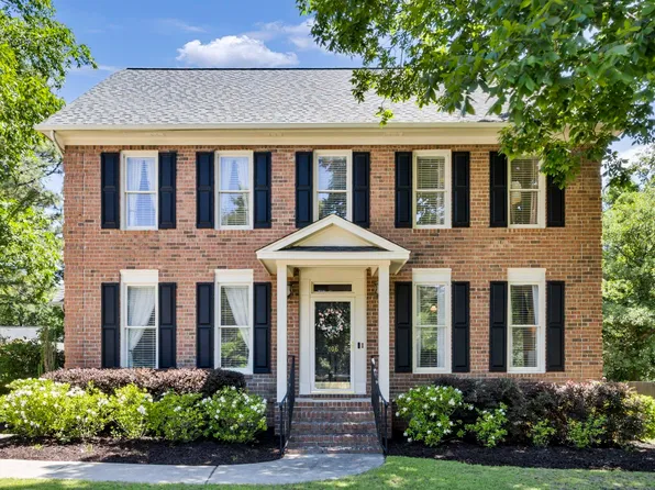 106 Heathfield Ct, Cayce, SC 29033