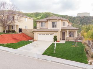 28628 High Ridge Dr, Saugus, CA 91390