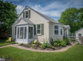 31 Willow Rd, Wallingford, PA 19086