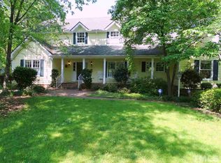 223 W Meadowbrook Dr, Smithfield, NC 27577