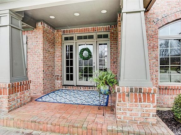 4th image of 3917 Creekway Trl