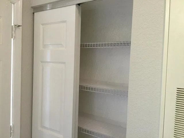8271 Key Royal Cir #931 — Photo 8
