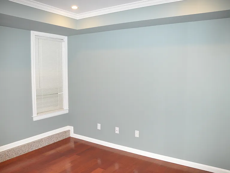 54 Sycamore St — Photo 3