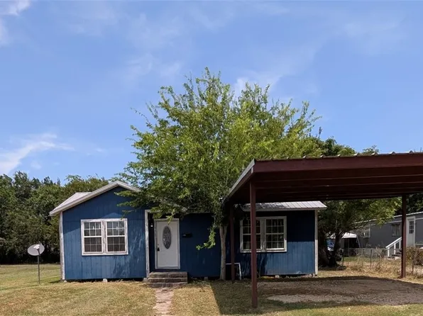 436 Illinois St, Bloomington, TX 77951
