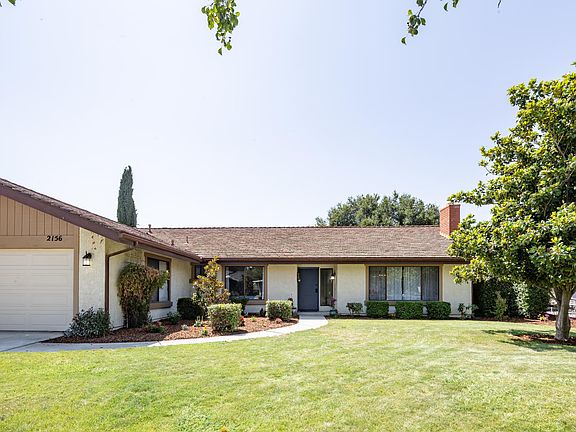 5th image of 2156 Creekside Dr