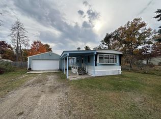 4251 W Pinecrest Rd, Grayling, MI 49738
