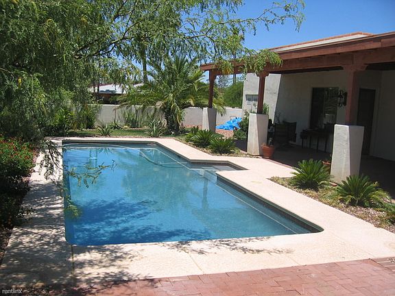 5th image of 3504 E Calle Del Prado