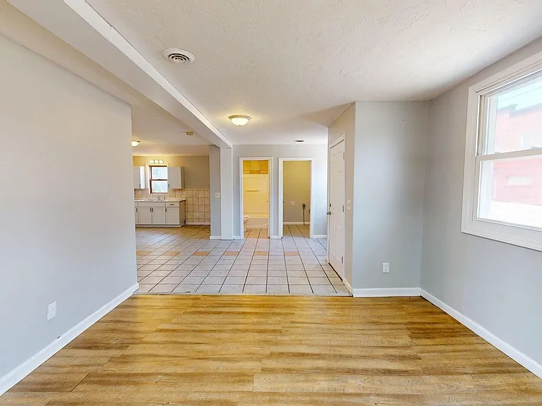 7023 Clark Ave — Photo 9