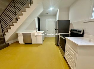 100 Mount Pleasant Ave #2B, Roxbury, MA 02119