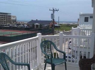 412 E Columbine Rd, Wildwood Crest, NJ 08260