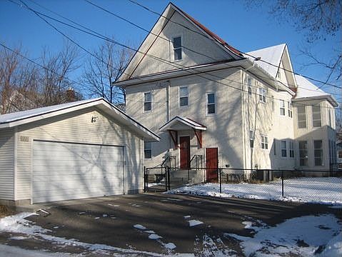 2nd image of 1221 Penn Ave N