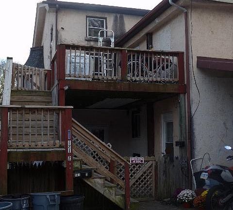4th image of 121 & 123 Main St